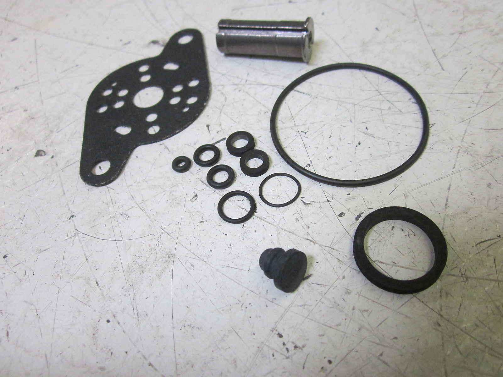 LOT OF 3  BELLOWS INTERNATIONAL K325-166-1Q78 KIT NSMP