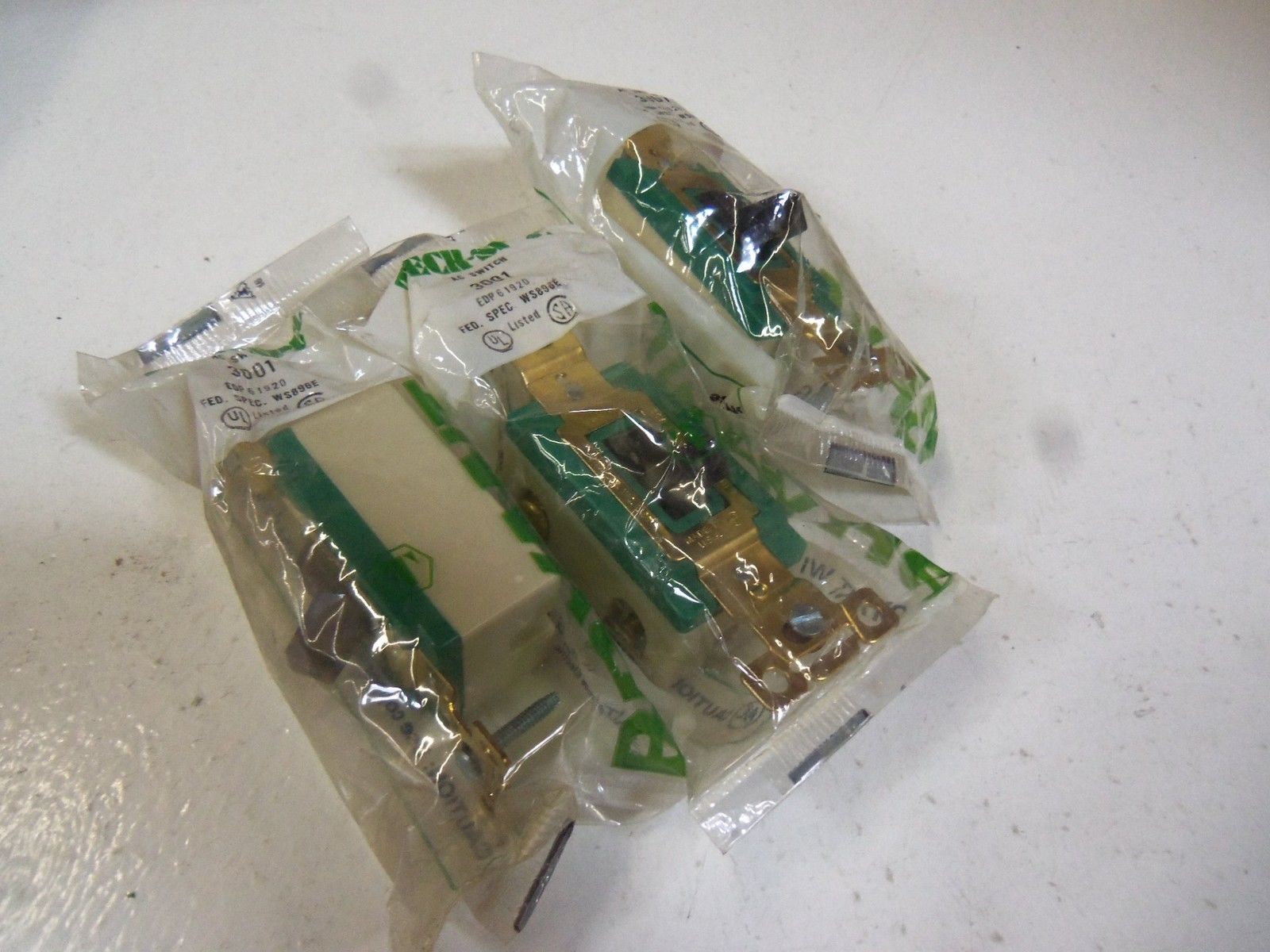 LOT OF 3 BRYANT 3001 NSMP