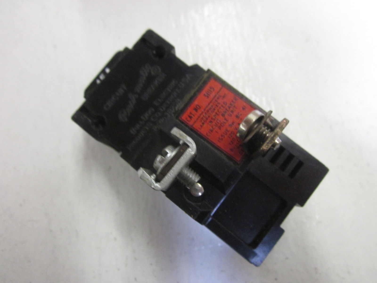 LOT OF 3 BULLDOG ELECTRIC PRODUCTS DIVISION 31115 120V NSMP