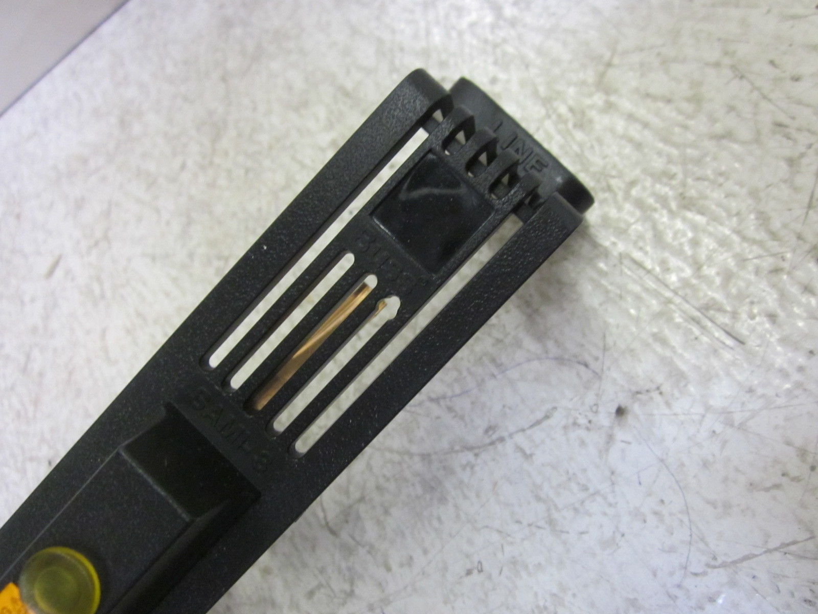 LOT OF 3 BUSSMAN SAM1-31 COVER INDICATING FUSE HOLDER 600V NSMP