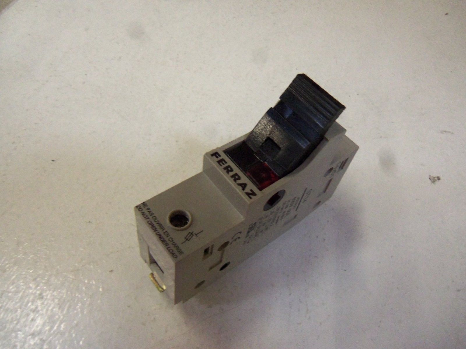 FERRAZ SHAWMUT ST14 FUSE HOLDER UNMP