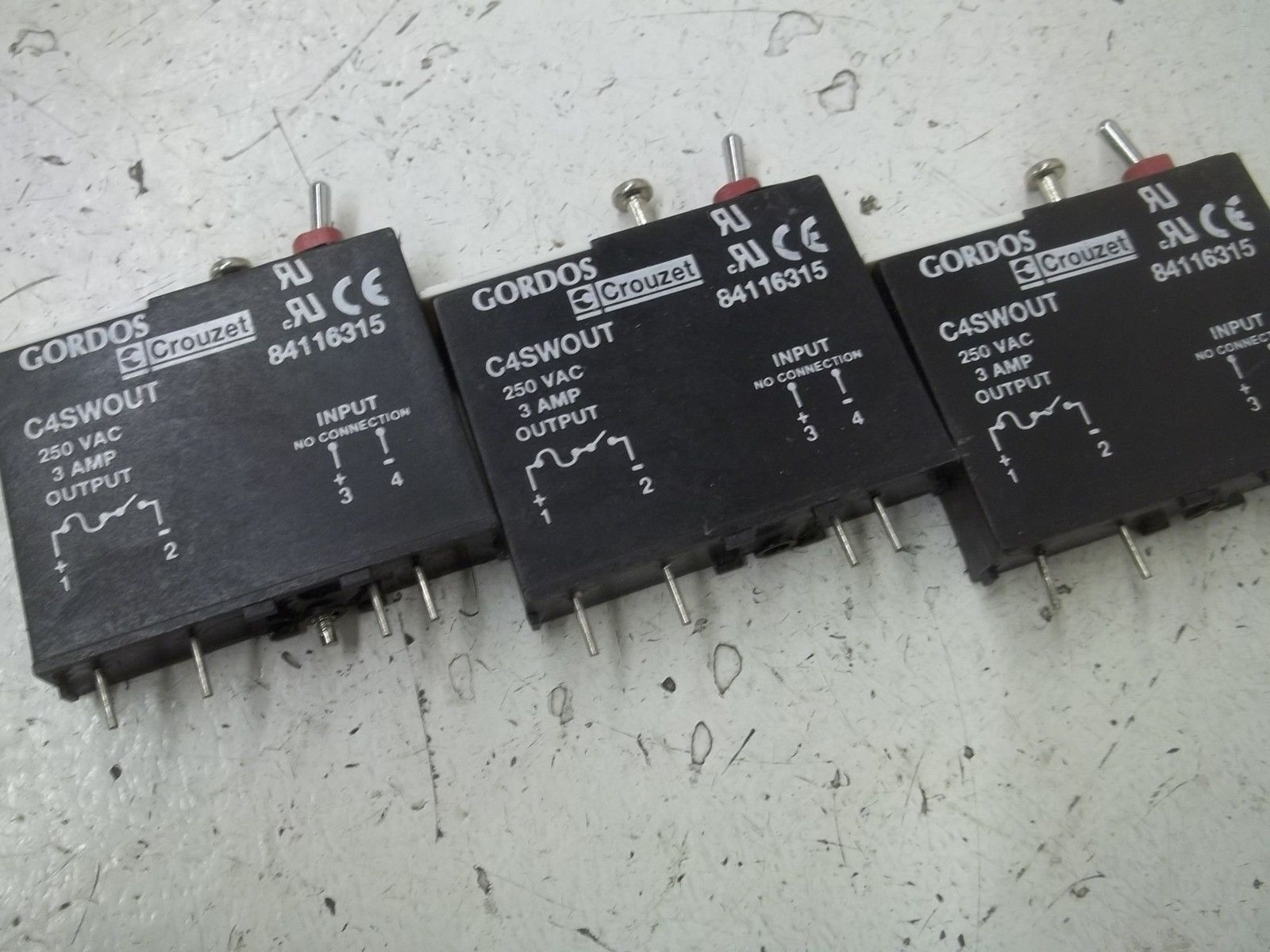 LOT OF 3 GORDOS C4SWOUT MODULE NSNP