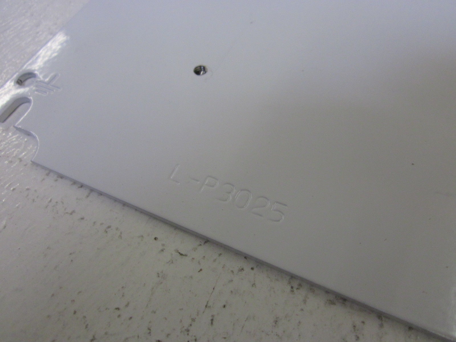 LOT OF 3 L-P3025 UNMP
