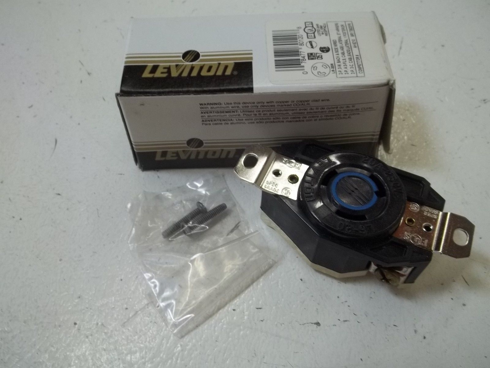 LOT OF 3 LEVTION 2320 SINGLE LOCKING RECEPTACLE GROUNDING,20A-250VNSMP