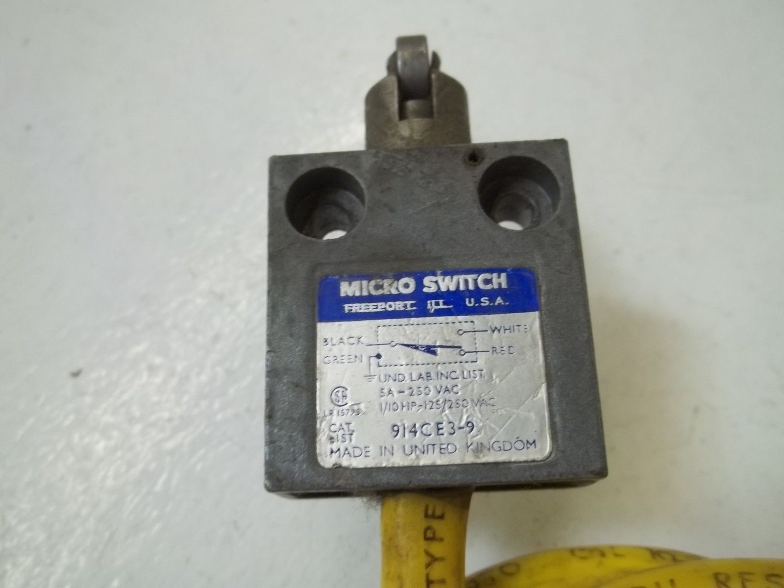 MICRO SWITCH 914CE3-9 LIMIT SWITCH UNMP