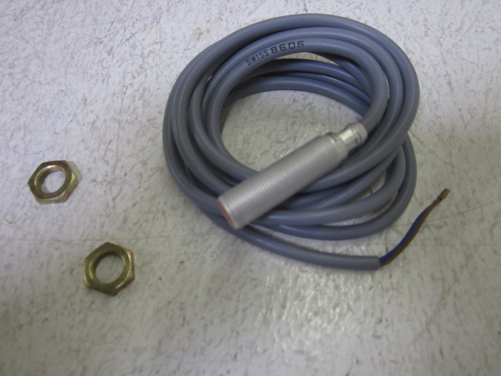 LOT OF 3 MICROSWITCH 926HA2W-H9T PROXIMITY SWITCH NSMP
