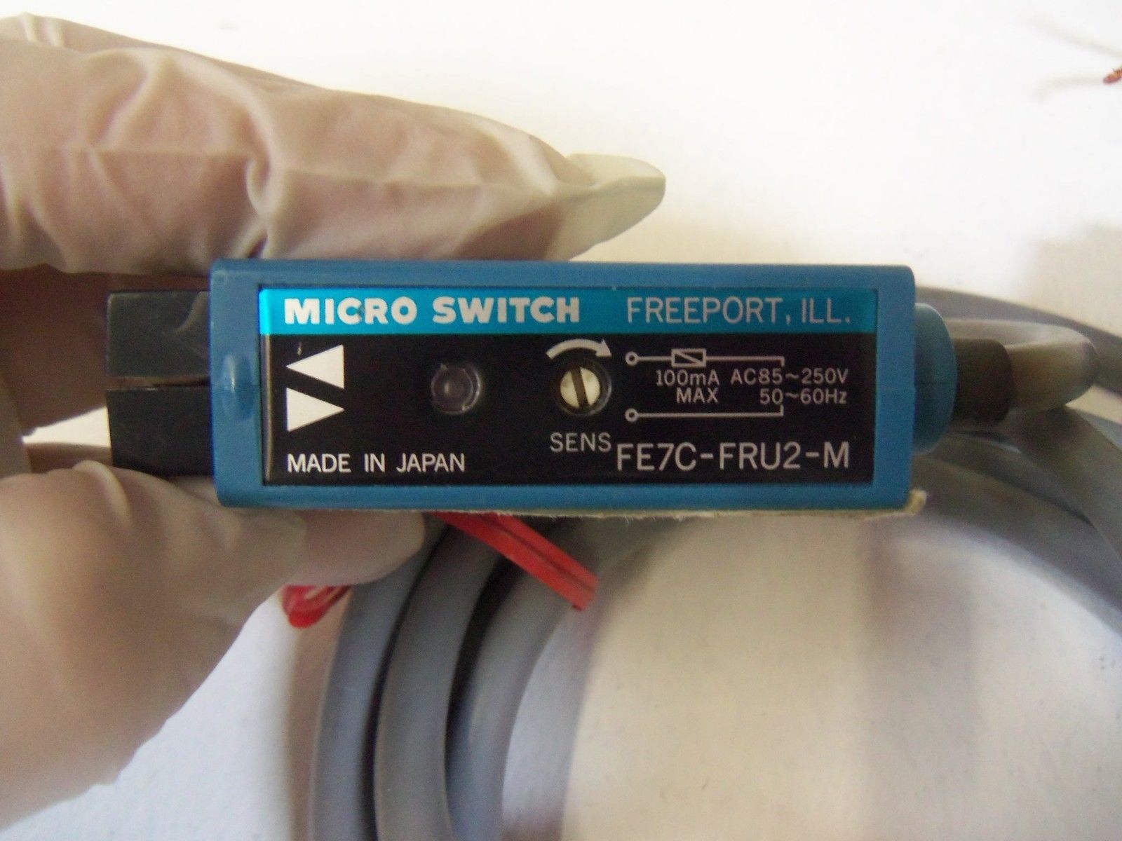 LOT OF 3 MICROSWITCH FE7C-FRU2-M UNMP