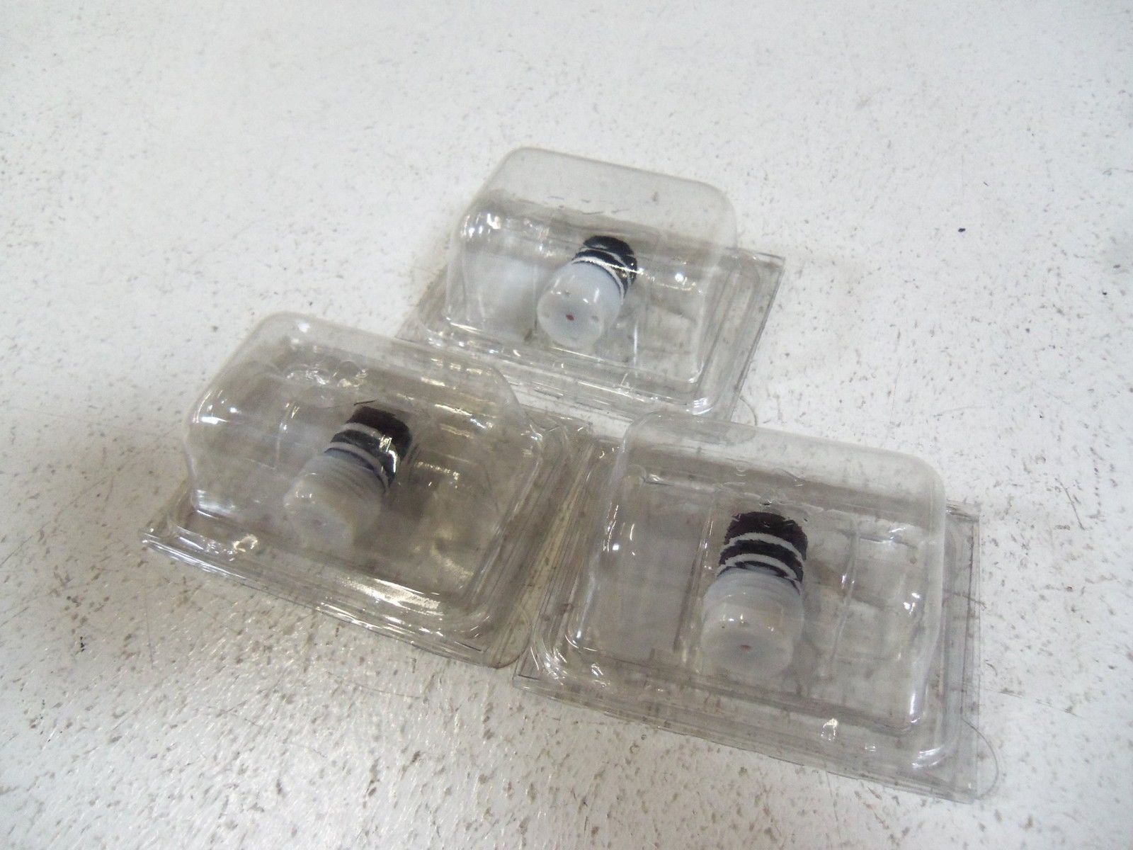 LOT OF 3 NANO-VALVE 1508317 NSMP