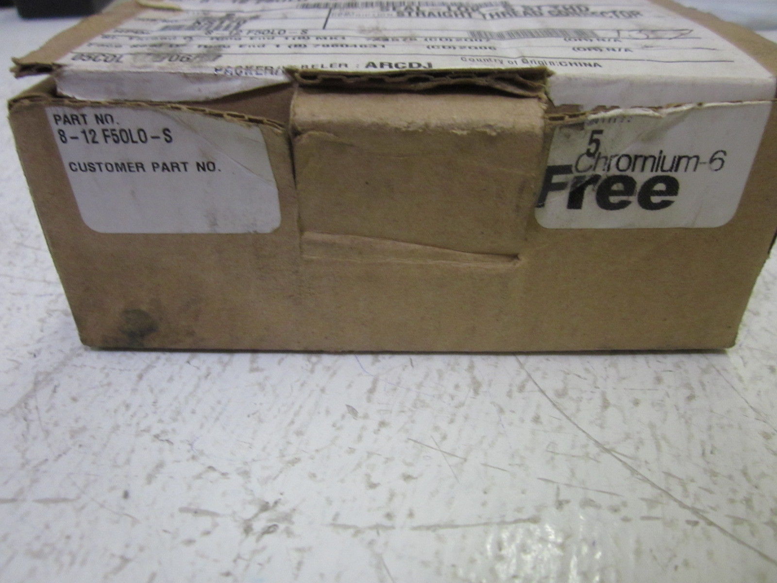 LOT OF 3 PARKER 8-12F5OLO-S STRAIGHT THREAD CONNECTOR NSMP
