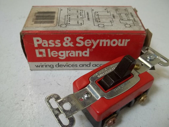 LOT OF 3 PASS & SEYMOUR 20AC3 THREE WAY SWITCH NSMP