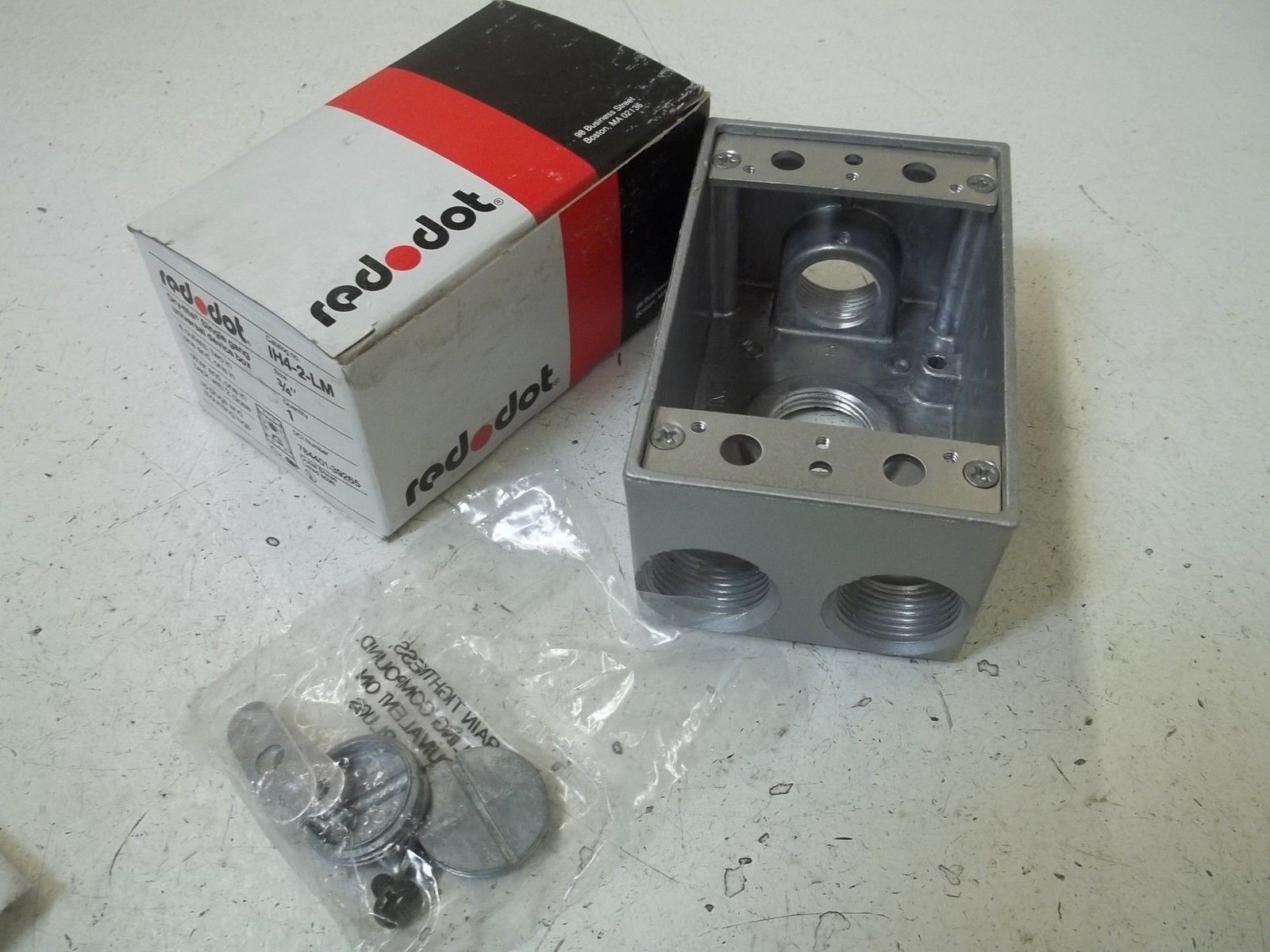 LOT OF 3 RED DOT IH4-2-LM 3/4" OUTLET BOX NSMP