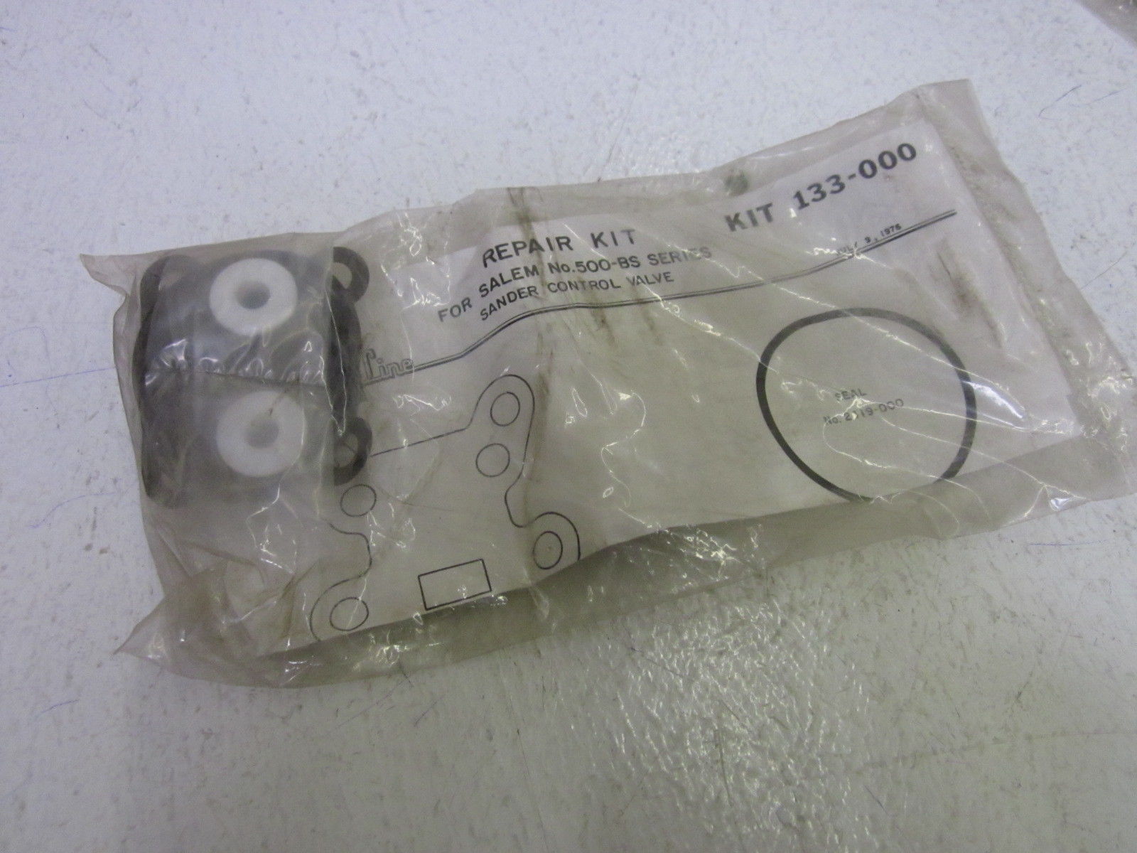 LOT OF 3 SALEM REPAIR KIT 133-000 *NEW IN A FACTORY BAG*