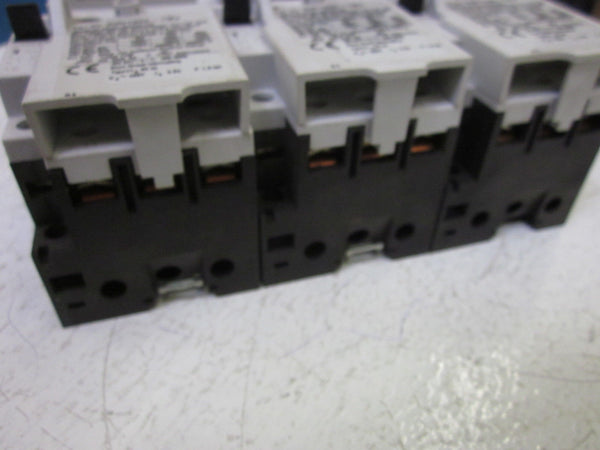 LOT OF 3 SIEMENS 3VH1330-1MJ W/ 3VU9135-1BB01MINI RELAY CONTACTOR UNMP