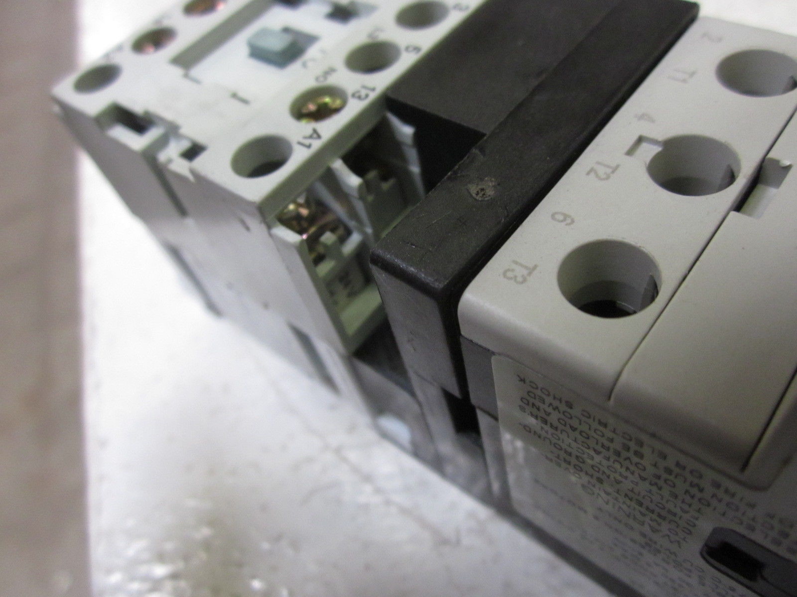 LOT OF 3 SPRECHNER + SCHUH KTA7-25S-2.5A W/ CA 9-4C-10 24V CONTACTOR UNMP