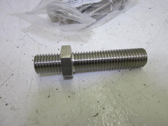 LOT OF 4 000550008000 SUPPORT, 2-1/2" X 3-2/4" 18MM NSMP