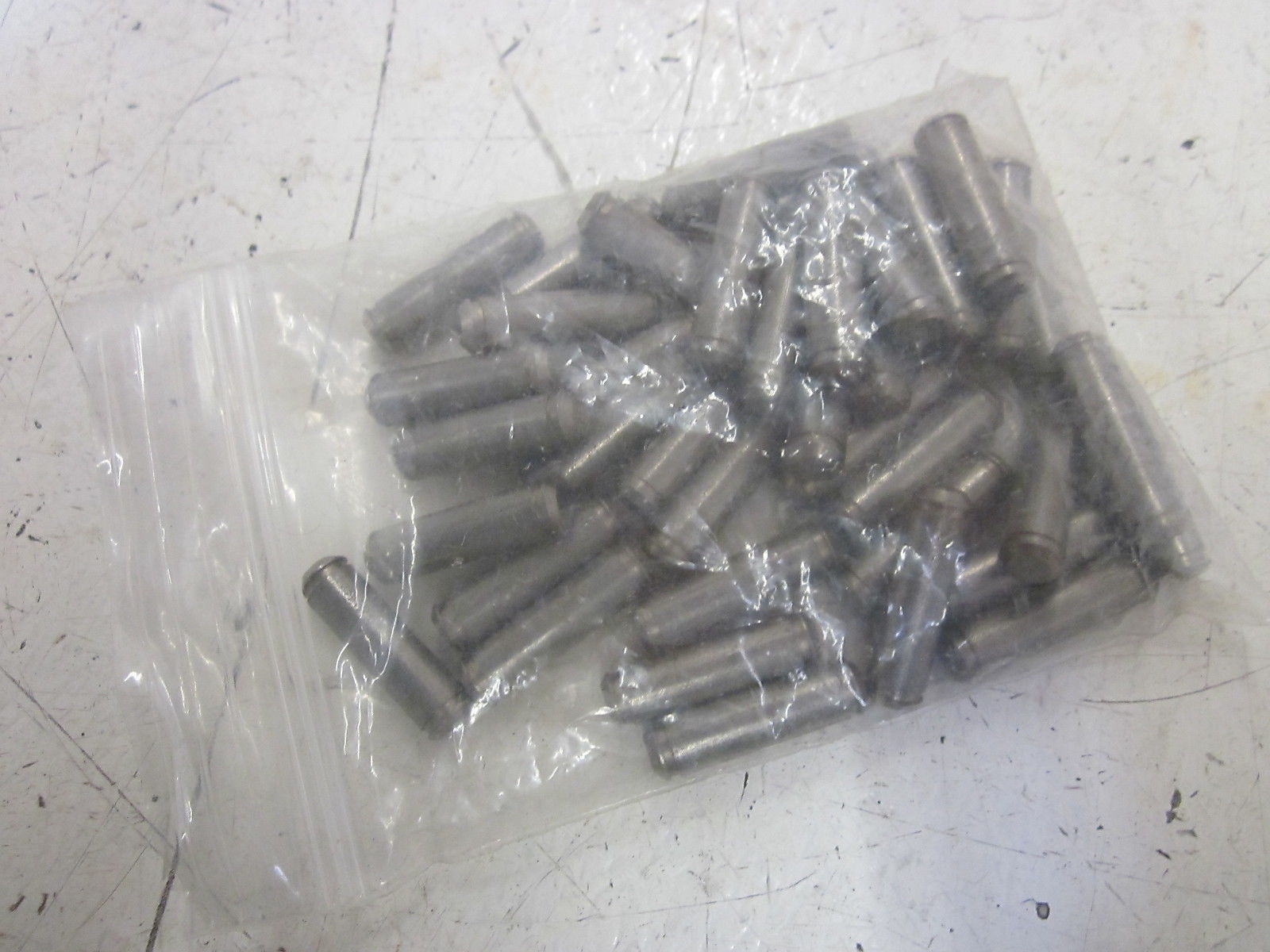 LOT OF 40 296A3053 CONNECTING LUG PIN 1/4"  NSMP