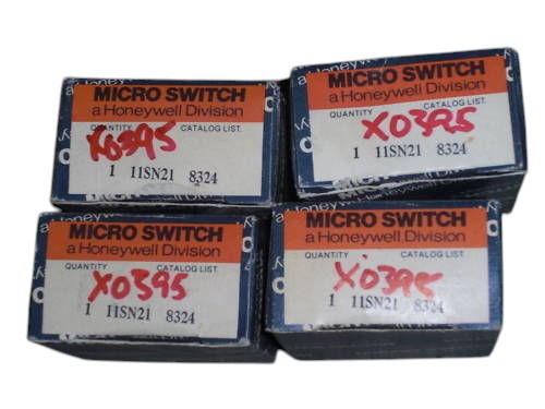 MICRO SWITCH 11SN21 PUSHBUTTON NSMP