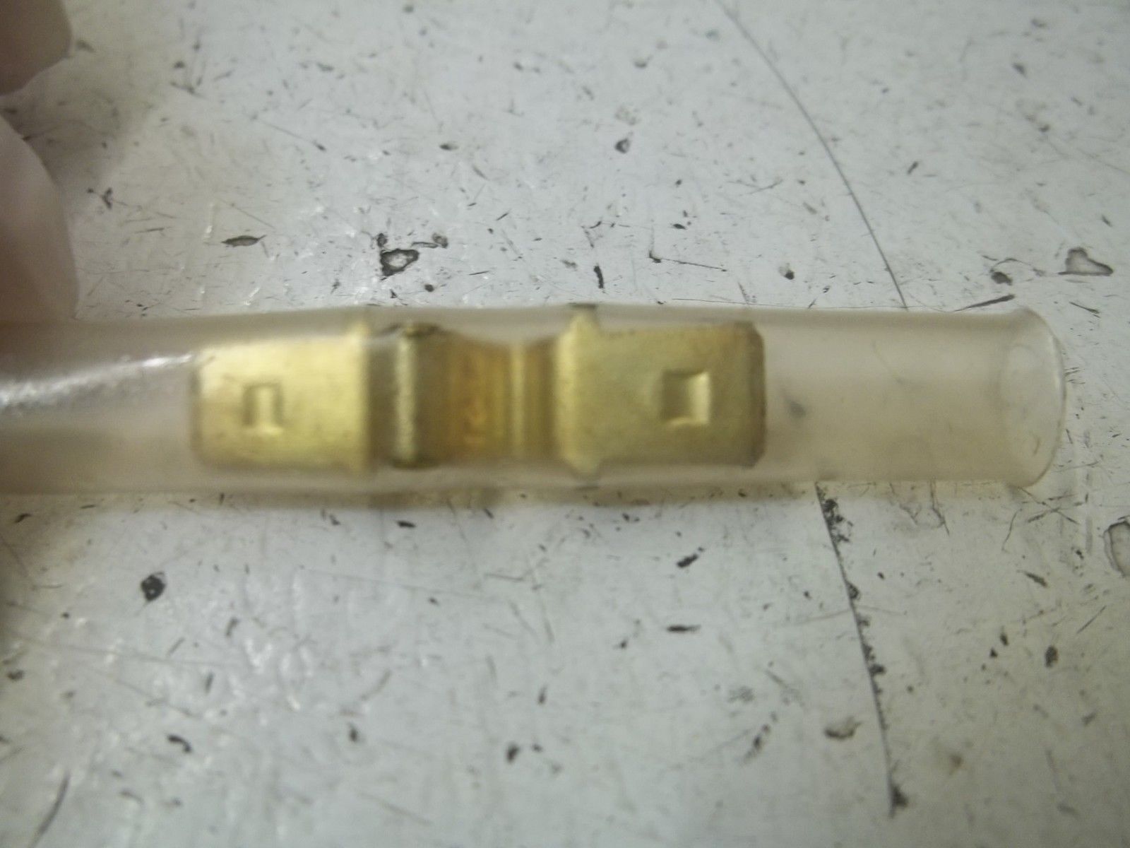 LOT OF 43 THOMAS & BETTS RB14-250 INSULATED DISCONNECT COUPLER NSMP