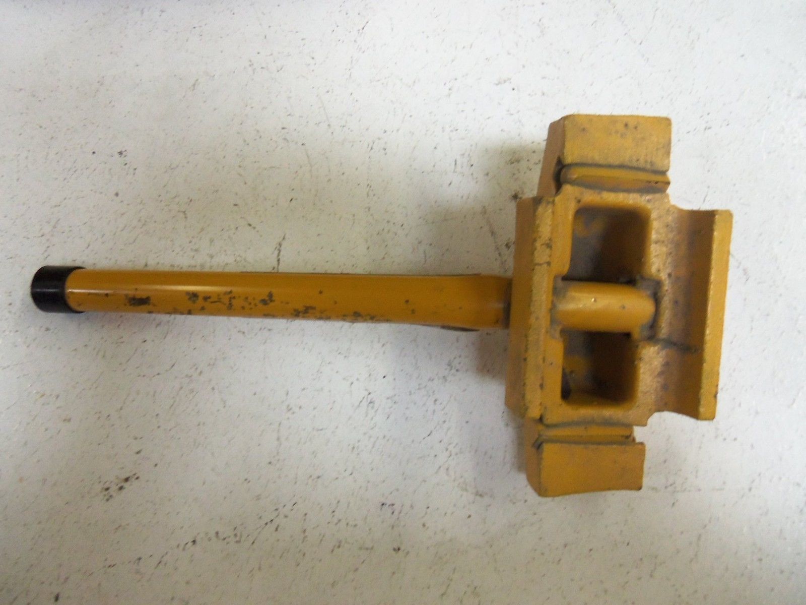 LOT OF 4 ALDON 4011-10 SINGLE CHOKE UNMP