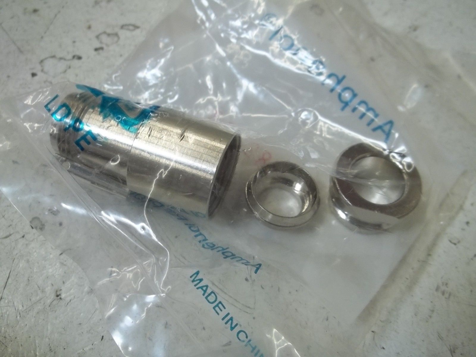 LOT OF 4 AMPHENOL 82-63 NSMP
