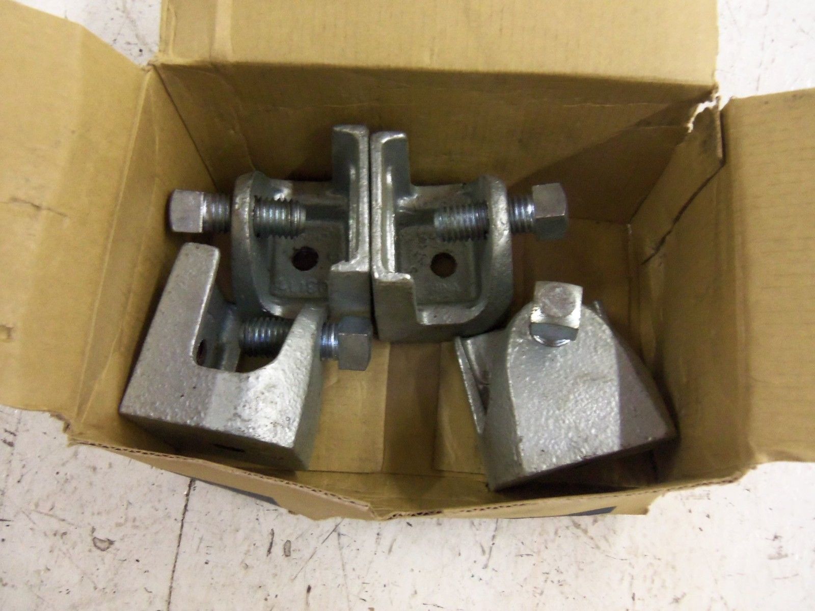 LOT OF 4 APPLETON BH-503 BEAM CLAMP NSMP
