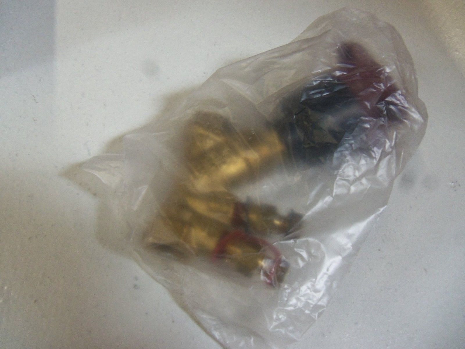 LOT OF 4 ARMSTRONG DN15-PN20 1/2"-300 PSI  NSMP