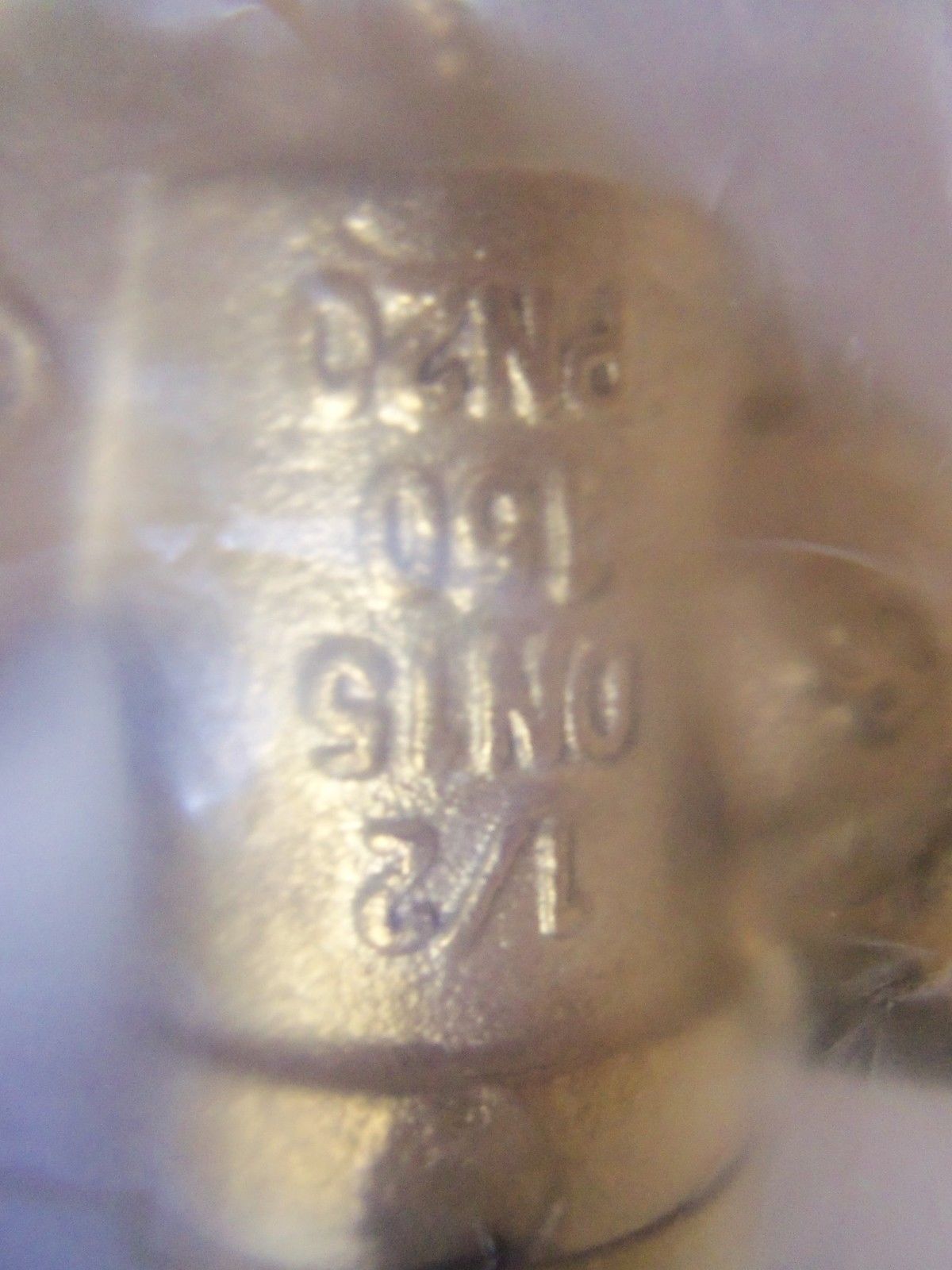 LOT OF 4 ARMSTRONG DN15-PN20 1/2"-300 PSI  NSMP