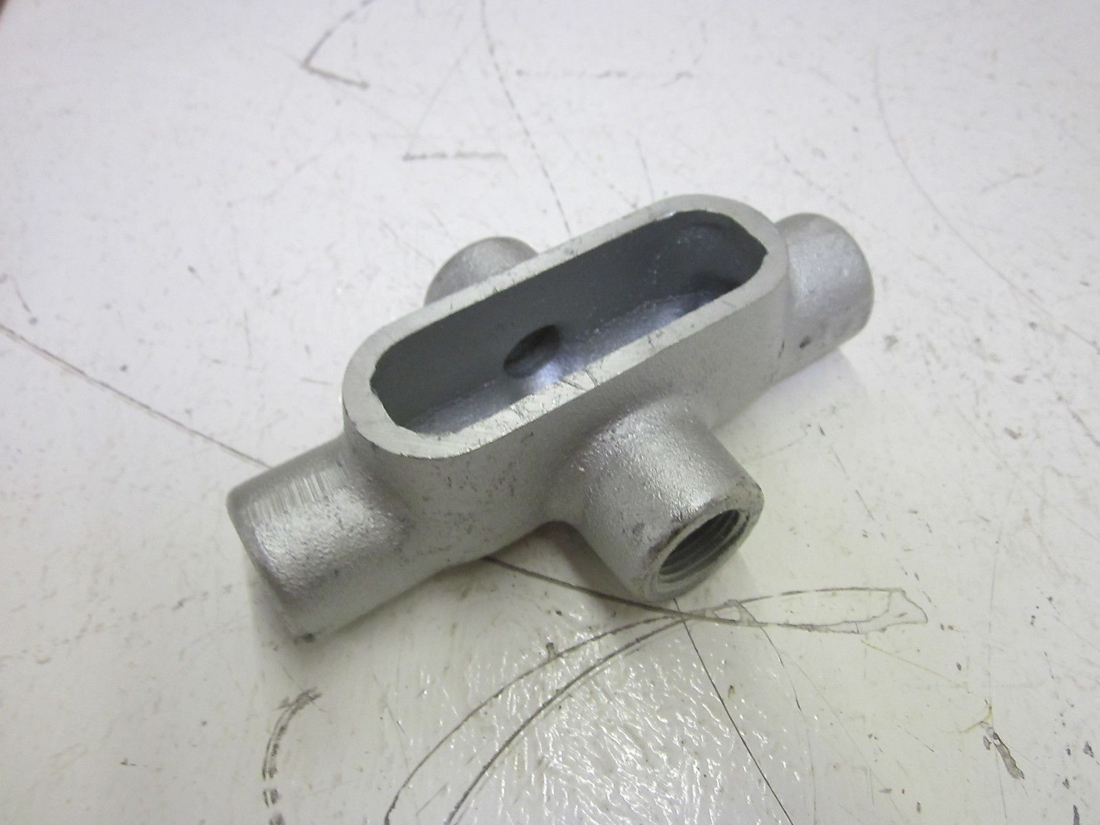 LOT OF 4 COOPER X17 CONDUIT OUTLET BODY NSMP