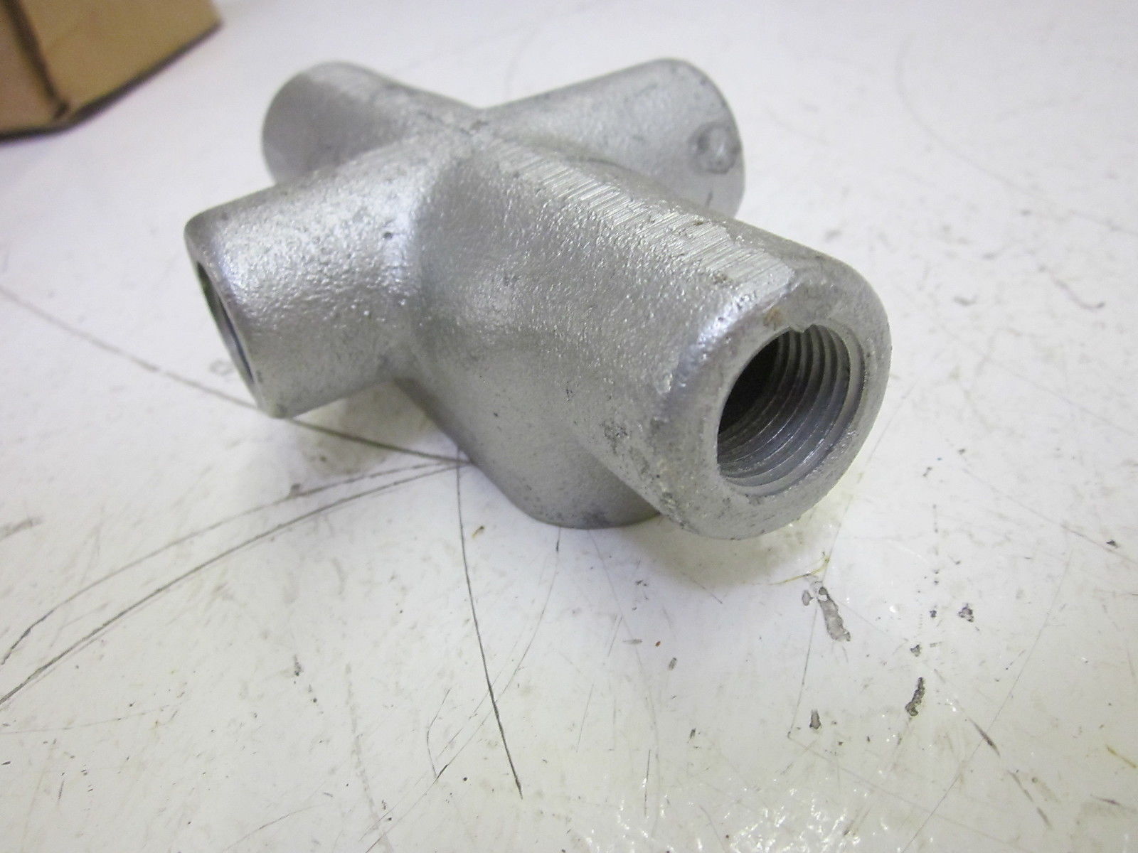 LOT OF 4 COOPER X17 CONDUIT OUTLET BODY NSMP