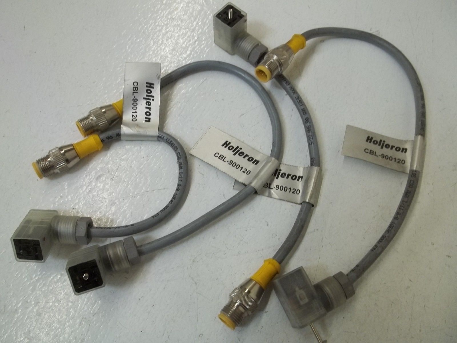 LOT OF 4 HOLJERON CBL-900120 CABLE UNMP