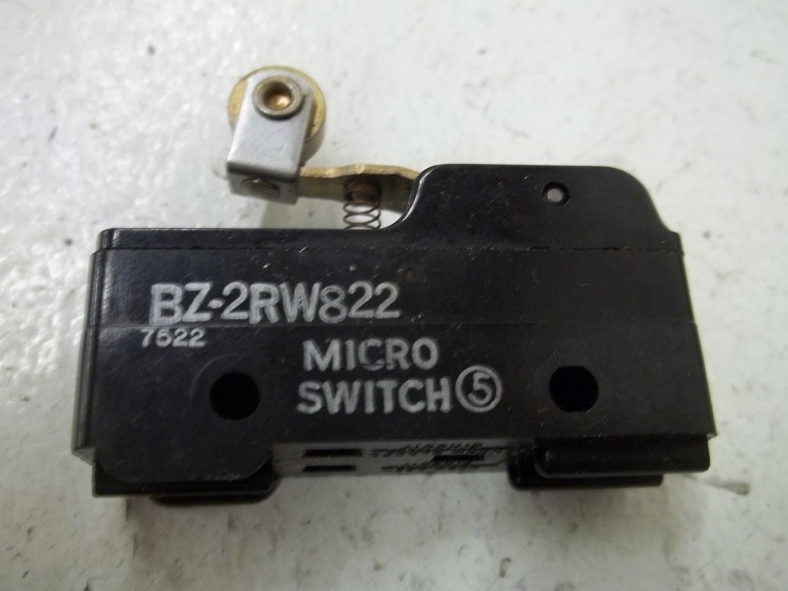 MICRO SWITCH BZ-2RW822 LIMIT SWITCH  NSNP