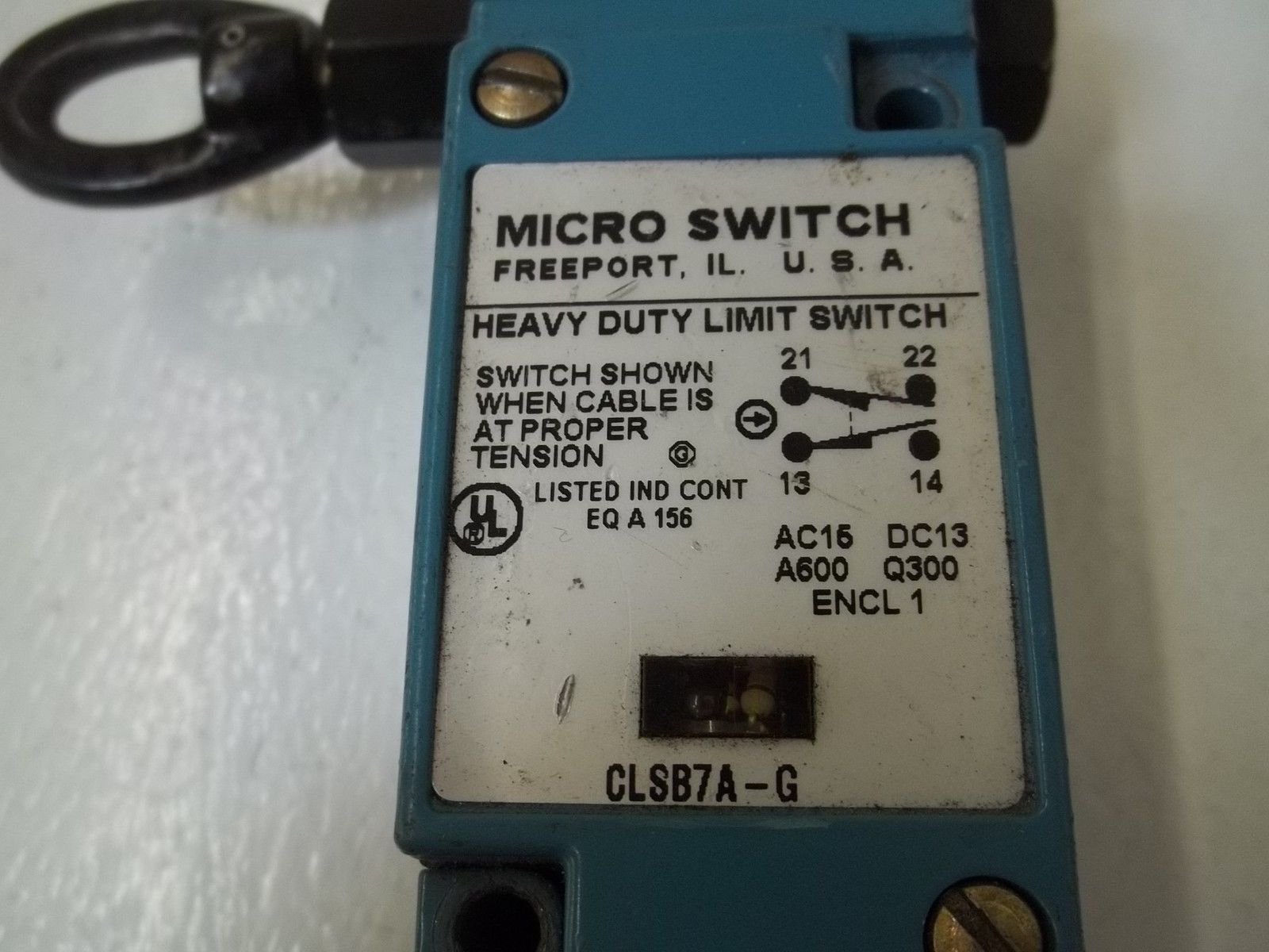 LOT OF 4 MICROSWITCH CLSB7A-G UNMP