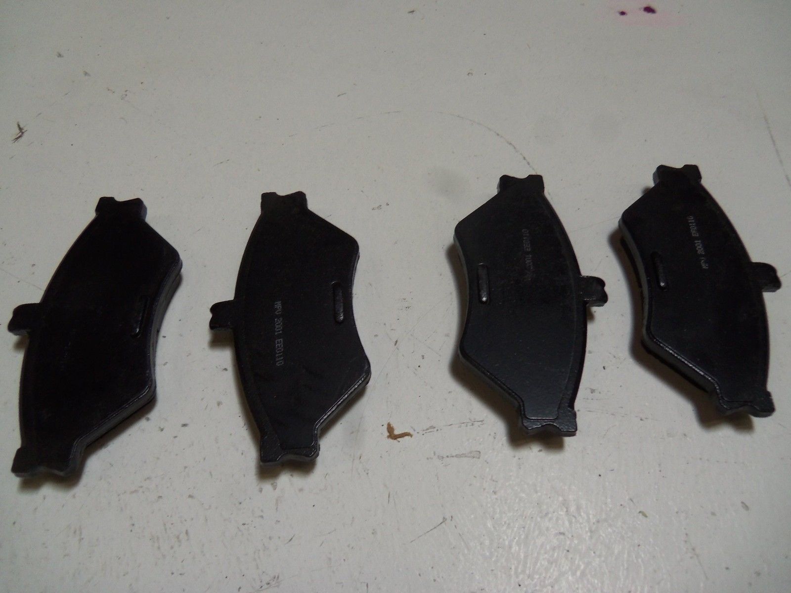 LOT OF 4 MOTORCRAFT BR24A BRAKE PADS NSMP