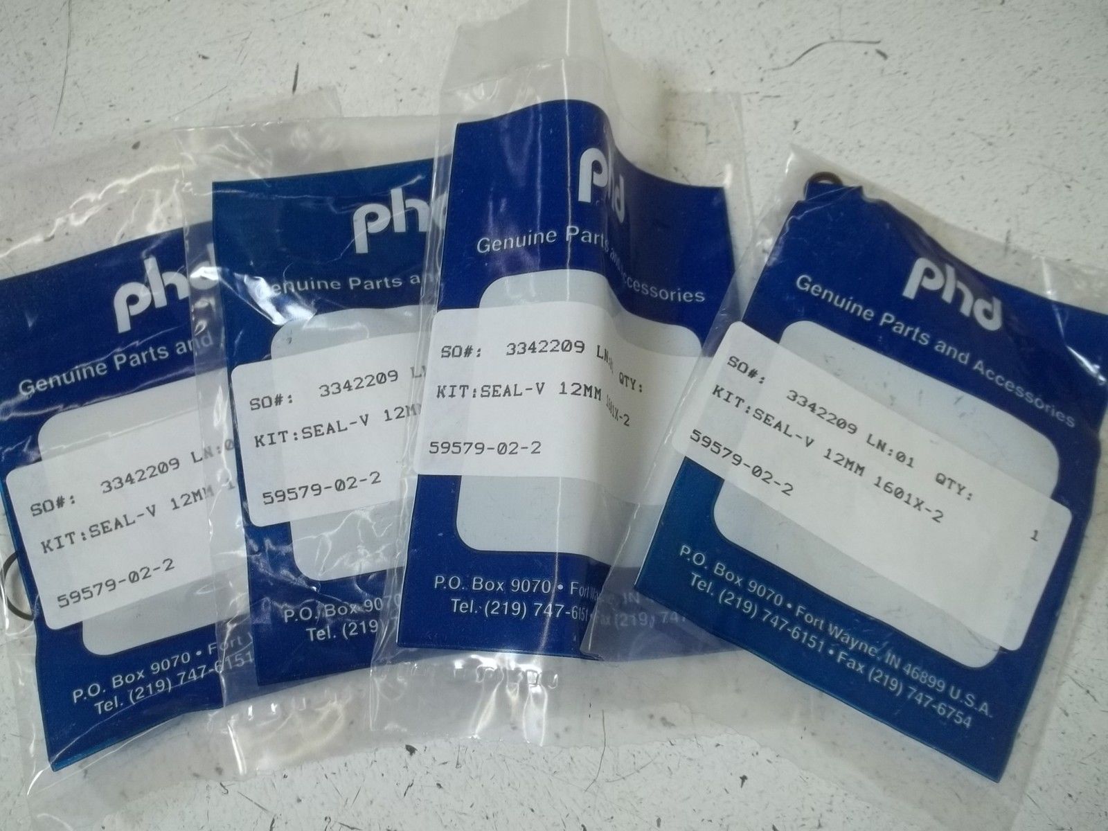 LOT OF 4 PHD 59579-02-2 SEAL-V KIT NSMP