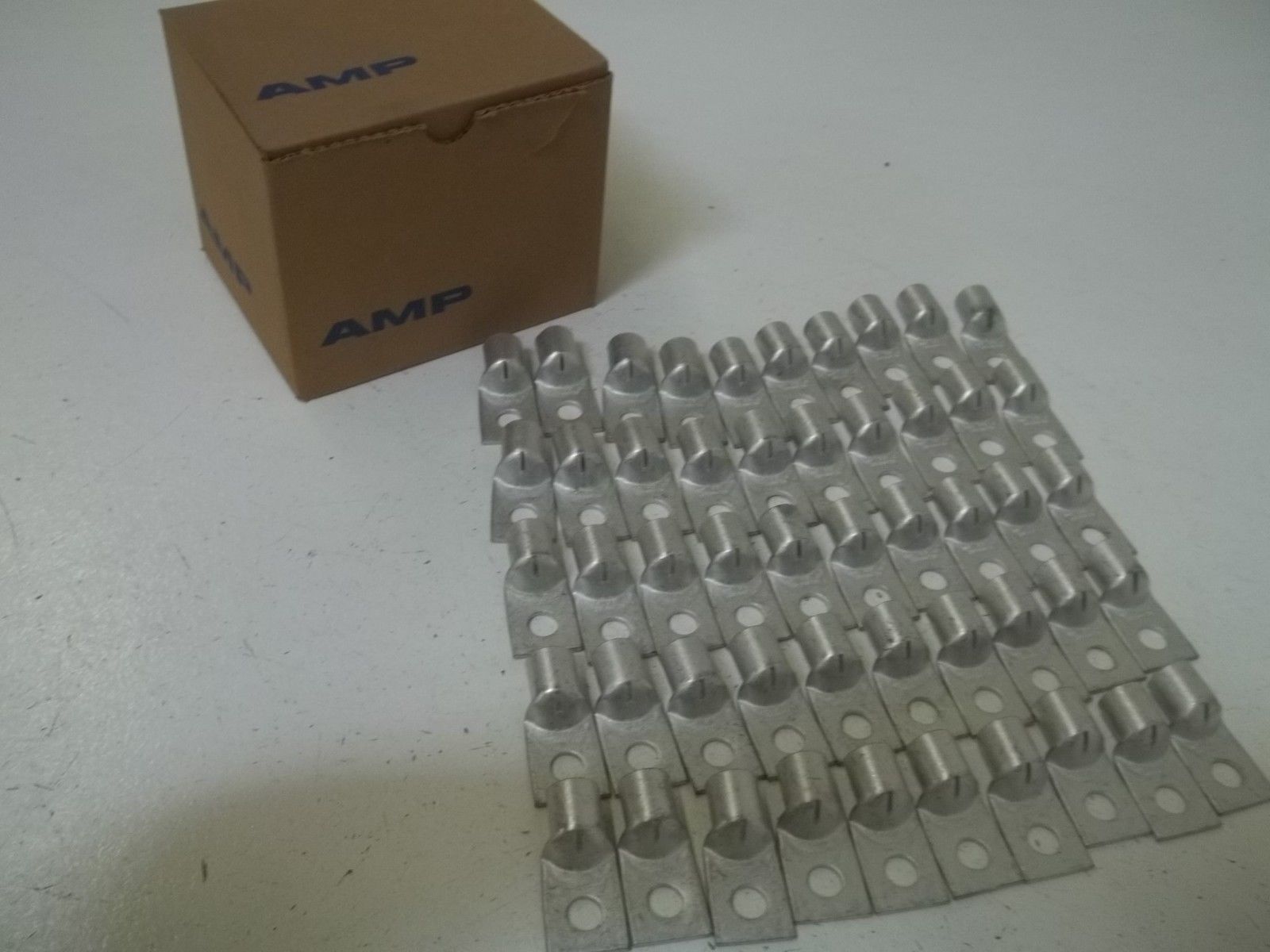 LOT OF 50 AMP 325605 ELECTRICAL CONNECTORS NSMP