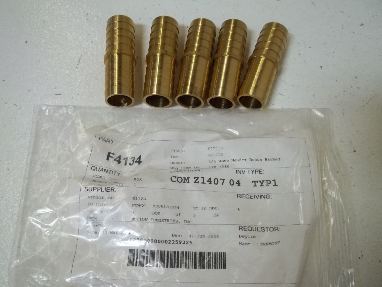 LOT OF 5 178-1212 3/4 HOSE MENDER BRASS BARBED NSNP