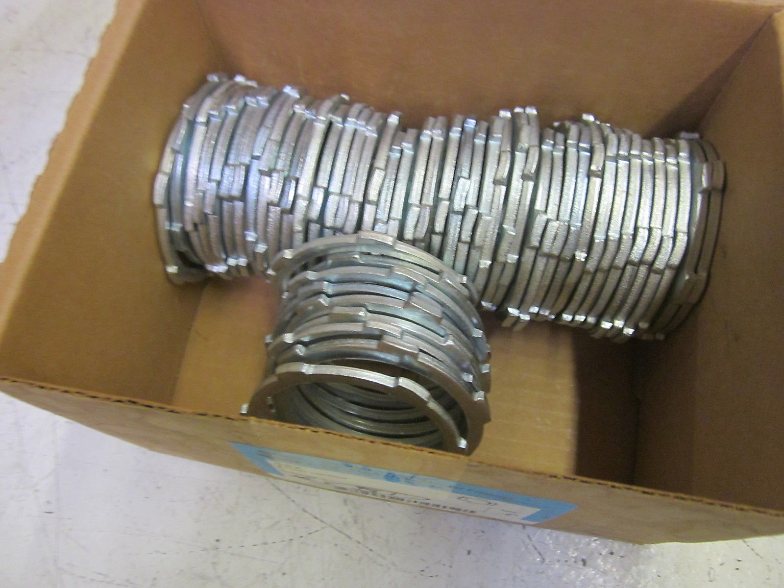 LOT OF 51 CROUSE-HINDS 16X FITTING LOCKNUT 2" NSMP