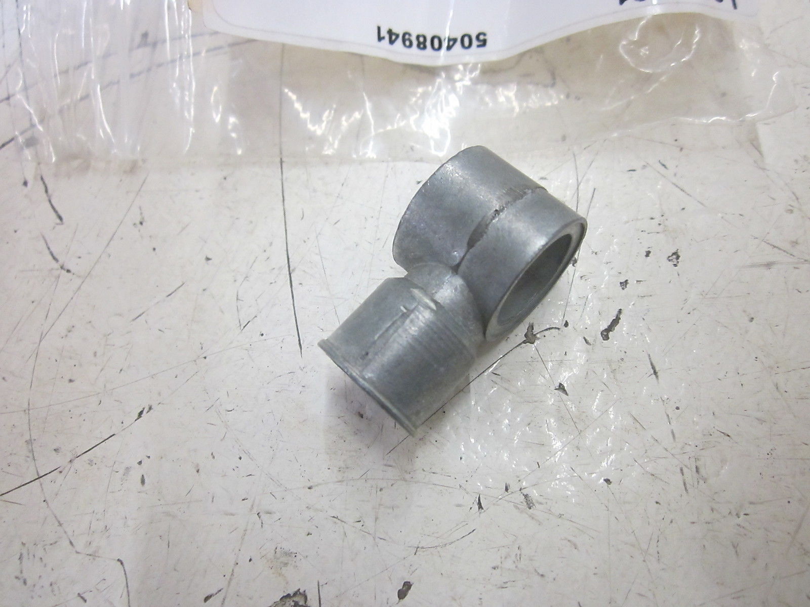 LOT OF 5 60312399 CENTRAL LUBE FITTING  NSMP