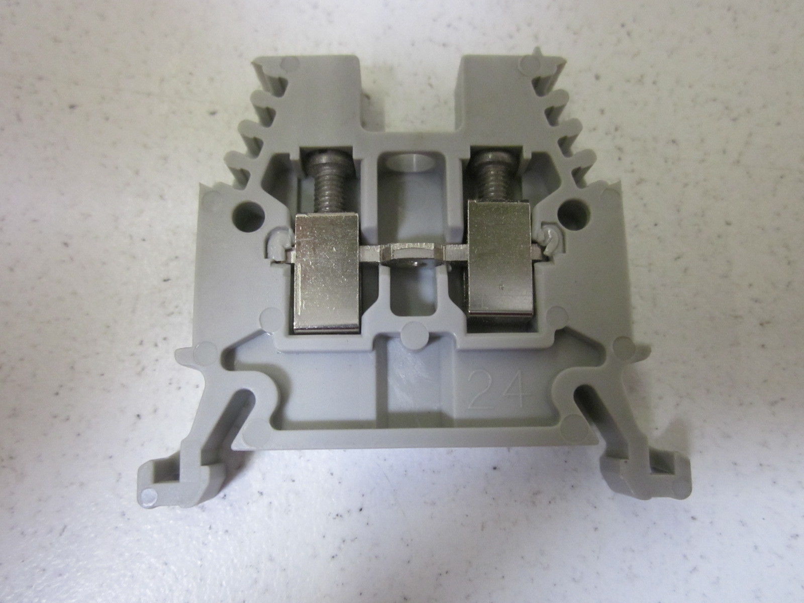 LOT OF 57 ALLEN BRADLEY 1492-W4 TERMINAL BLOCK NSNP