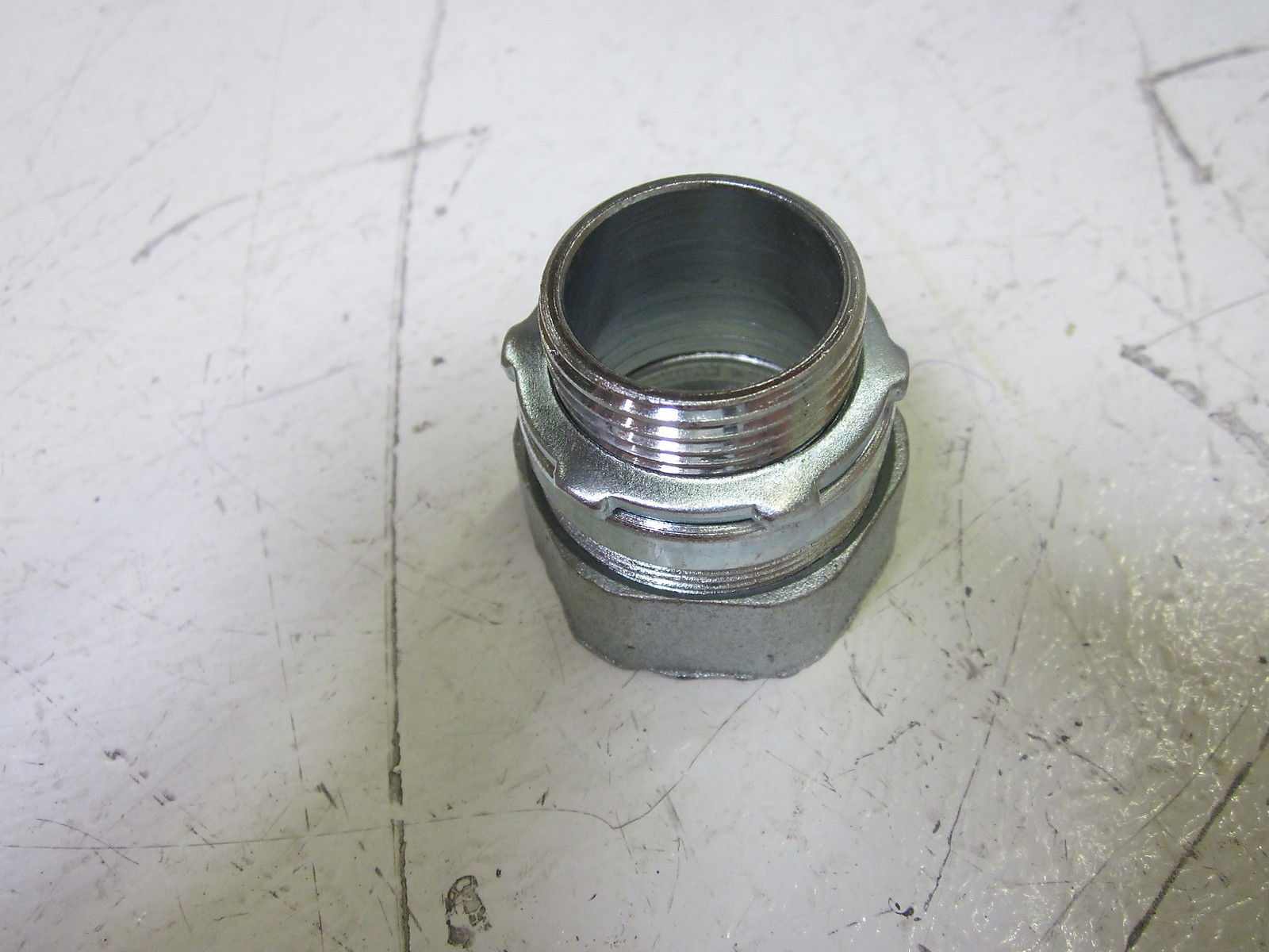 LOT OF 5 APPLETON NTC100  CONNECTOR 1" NSMP