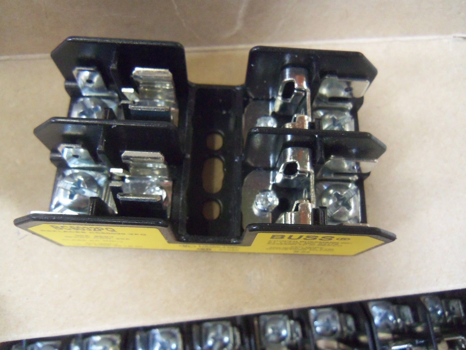 LOT OF 5 BUSS FUSE BLOCK BC6032PQ NSMP