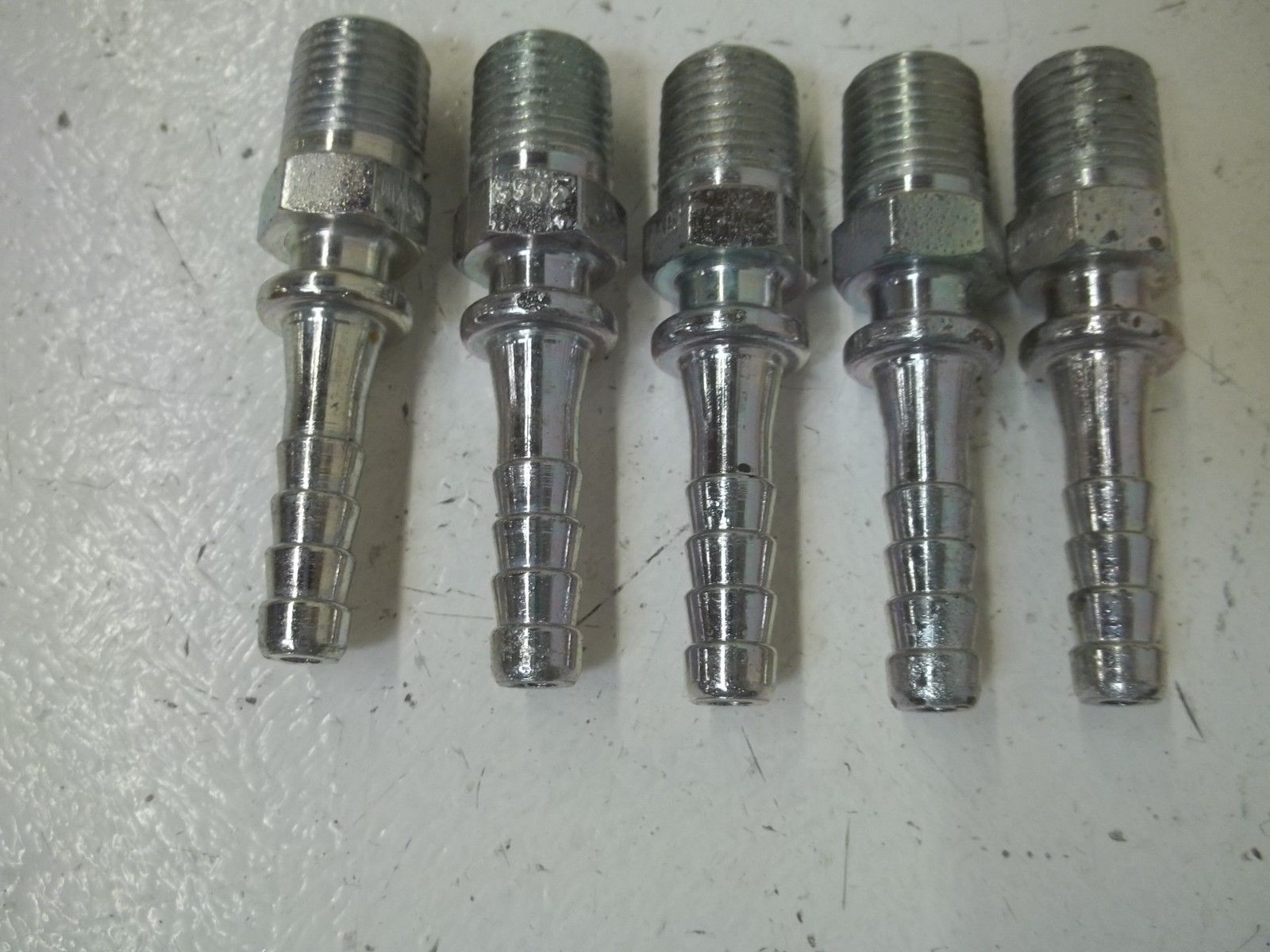 LOT OF 5 DIX3502 STEEL HOSE END 1/4 TUBE X 1/4 M *USED*