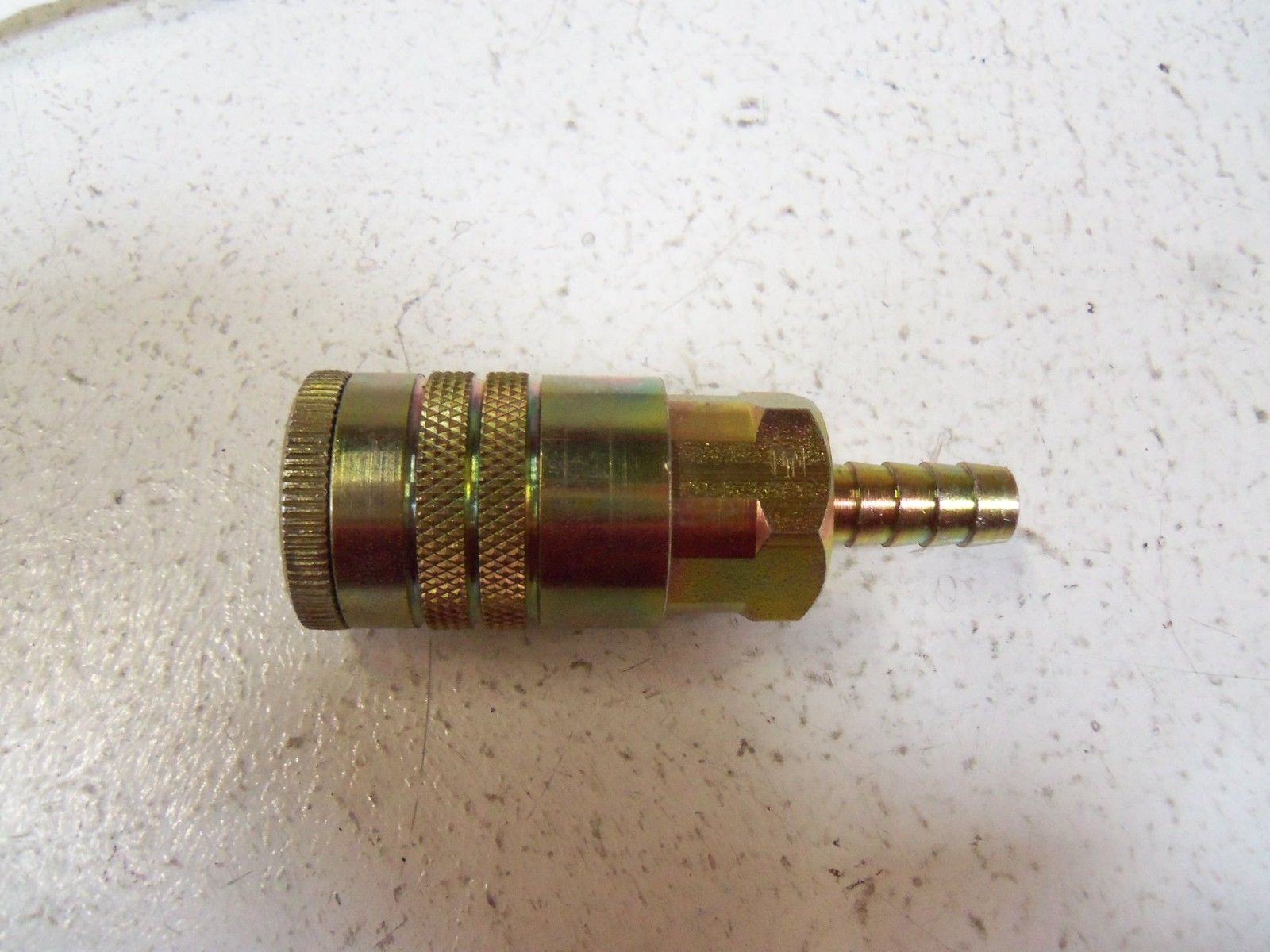 LOT OF 5 HOSE FITTING 1/2" X 3/8 " COUPLER C10-44 NSNP