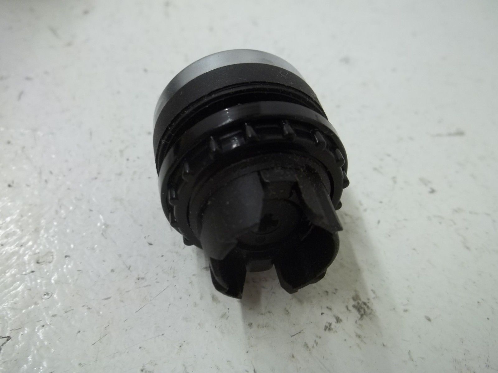 LOT OF 5 KLOCKNER-MOELLER RWK3R SELECTOR SWITCH NSMP