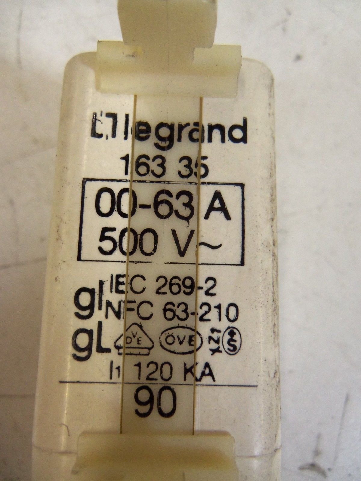 LOT OF 5 LEGRAND 00-63A UNMP