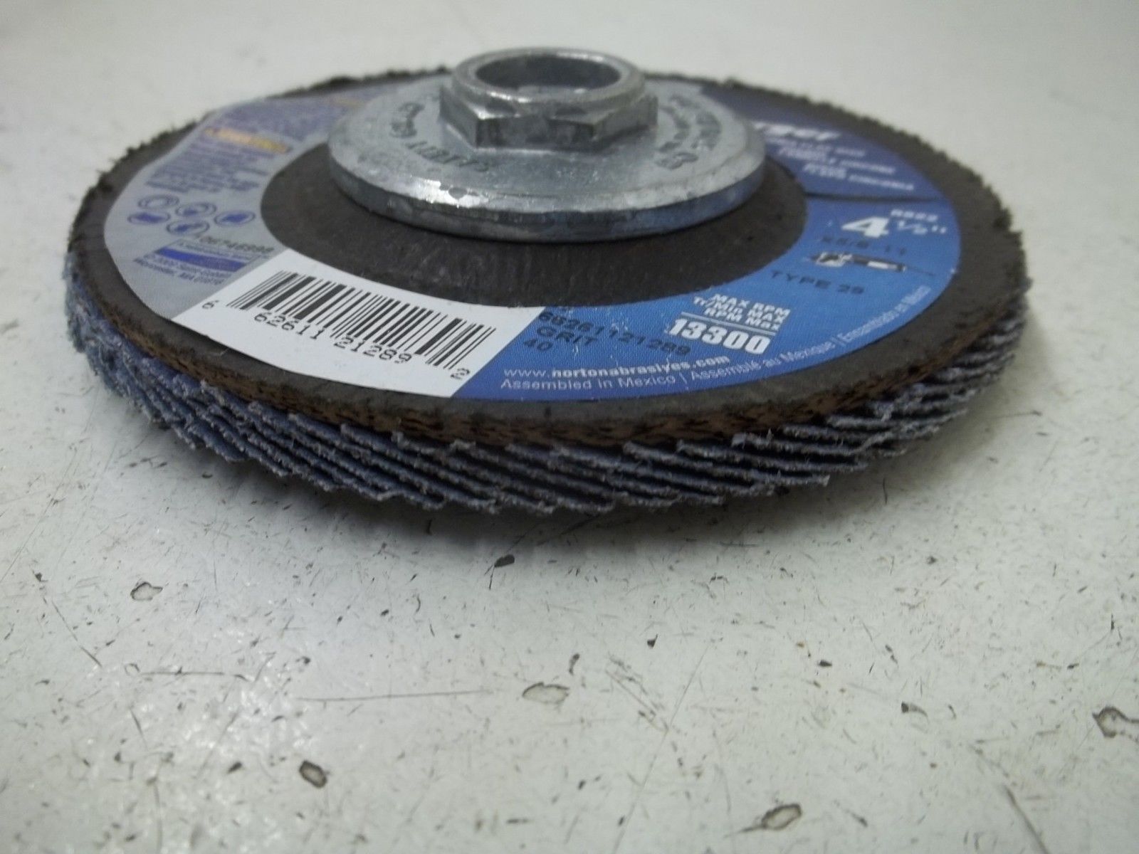 LOT OF 5 NORTON 21289 4-1/2"X5/8-11 FLAP DISC NSMP