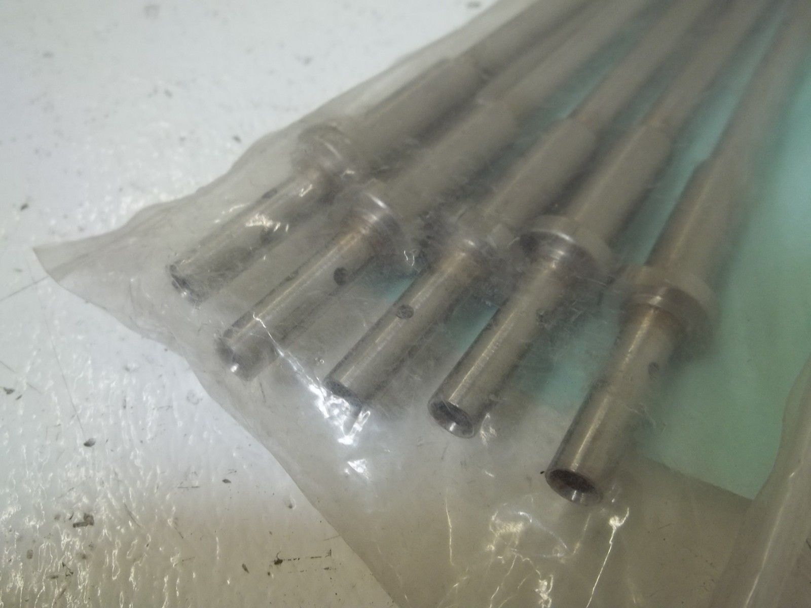LOT OF 5 NUMMI WQ-S-TCC WIRE GUIDE NSMP