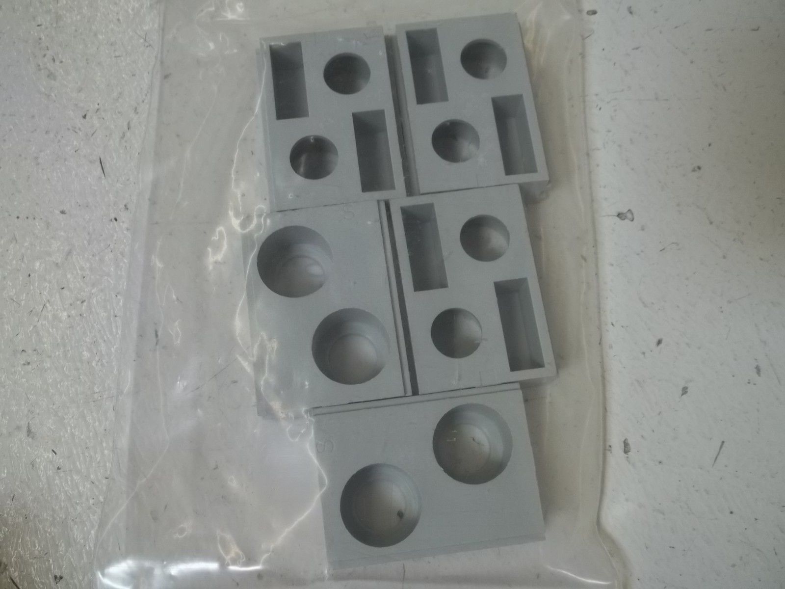 LOT OF 5 ODU 611-140-102-923 NSMP