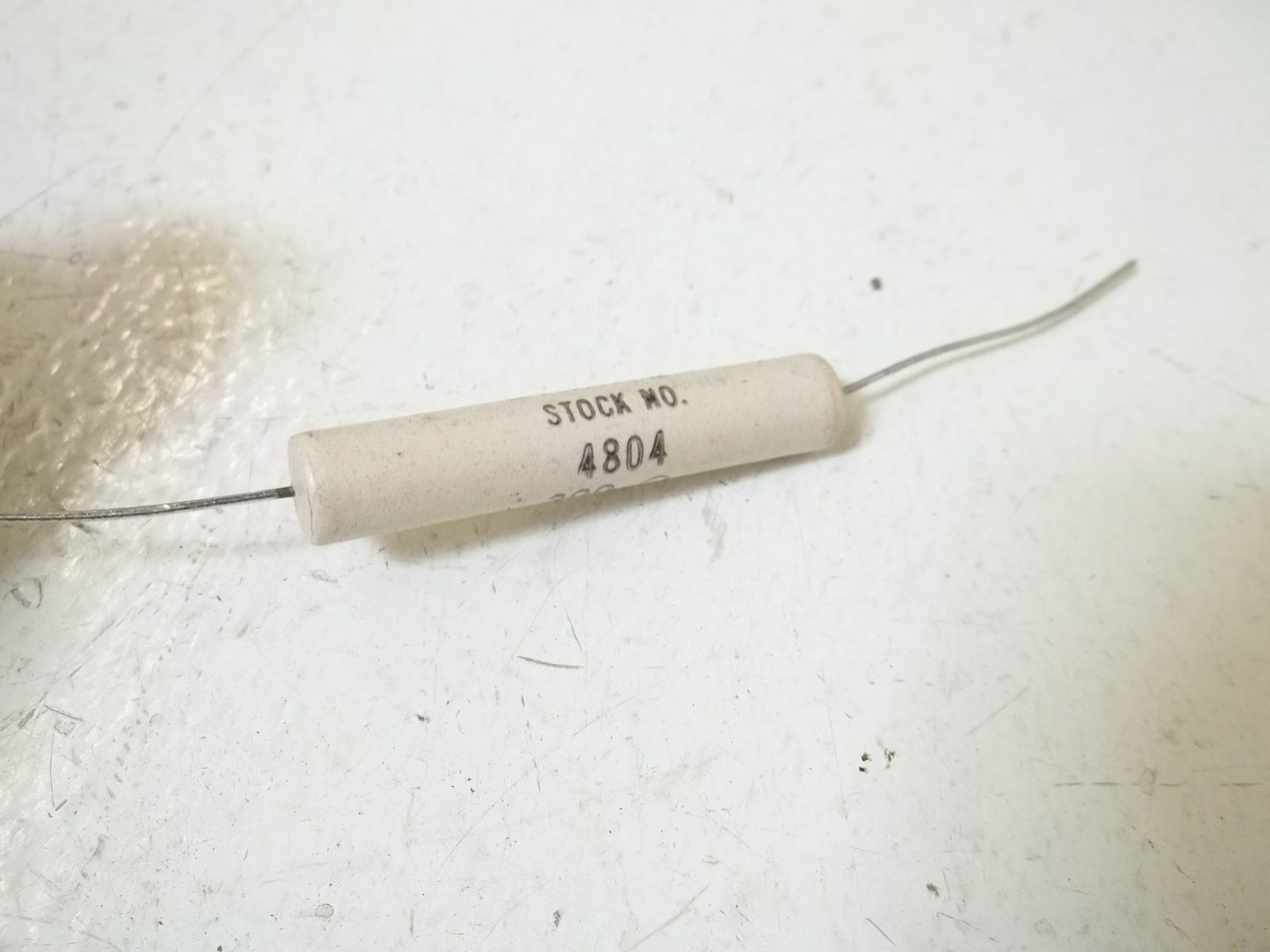 LOT OF 5 OHIMTE 4804 AXIAL LEAD RESISTOR 11WATTS 300OHMS NSMP