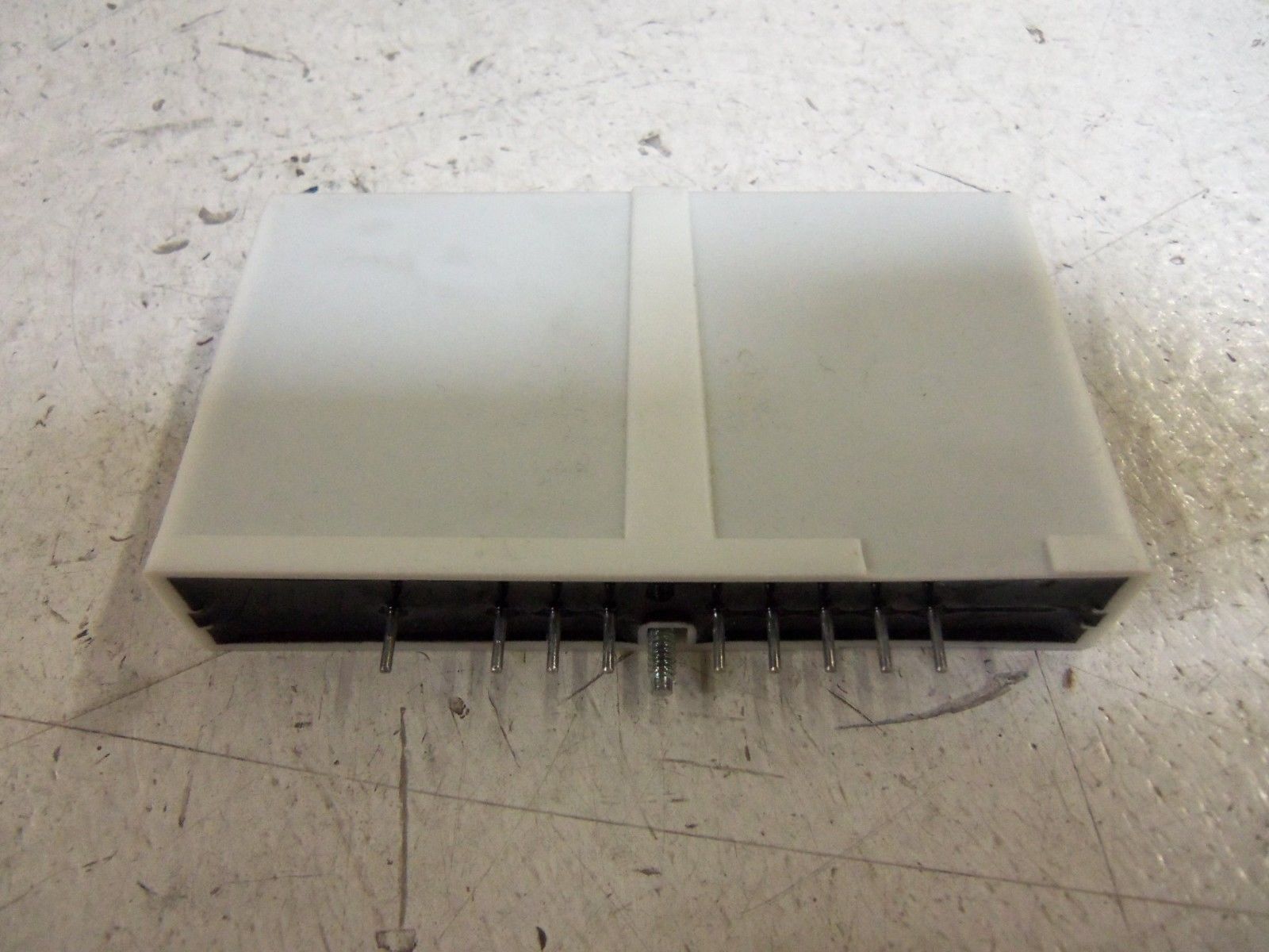 LOT OF 5 OPTO 22 DA6 *NEW*